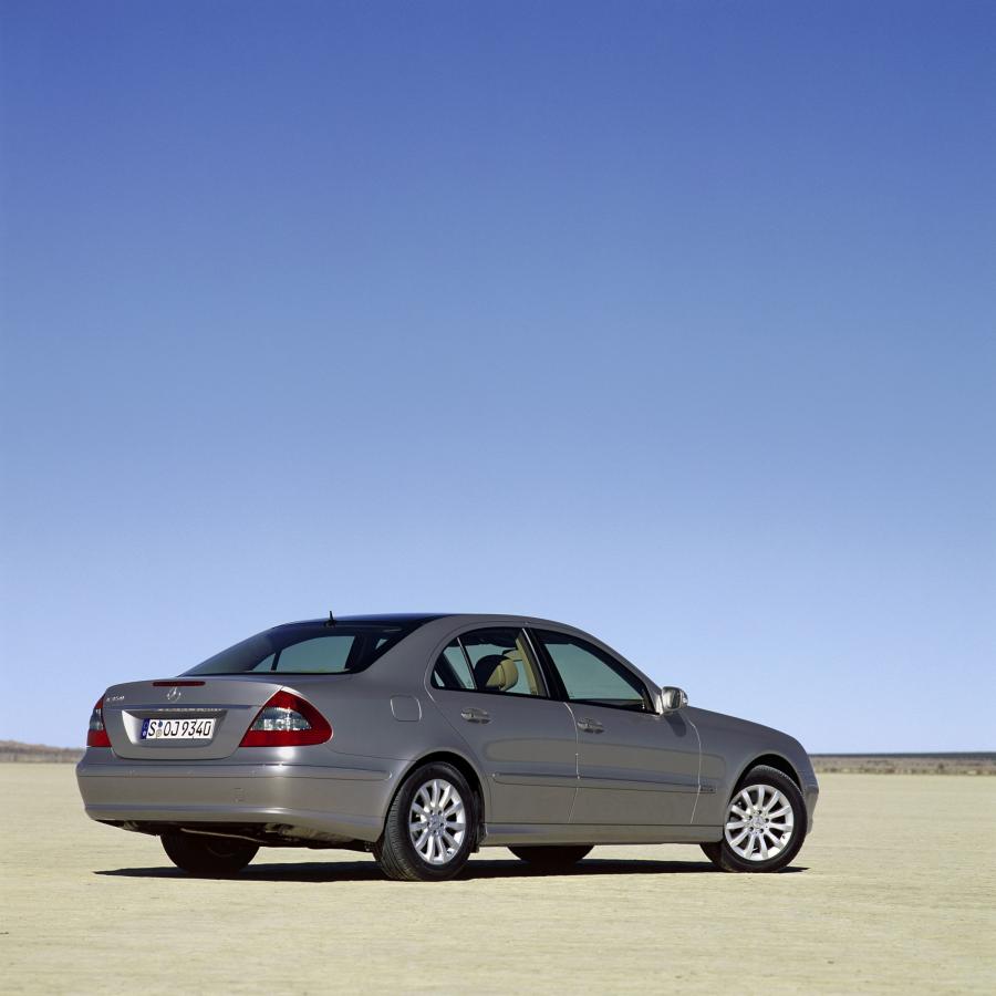 Mercedes-Benz E-Class 2007 года  (фото 60 из 80)